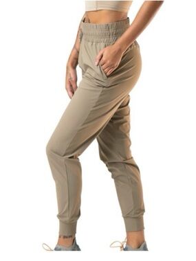 Balance Athletica Swift Jogger